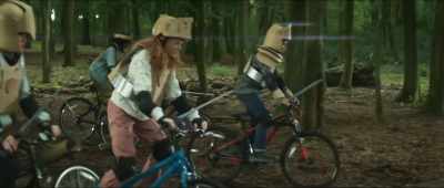 (BICYCLE BELL RINGS) - Robin and the Hoods