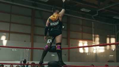 "Bieber, Bieber, Bieber!" - The Wrestlers