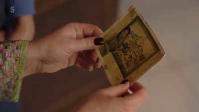 Bien sur. It's highly likely
to be an original - The Madame Blanc Mysteries