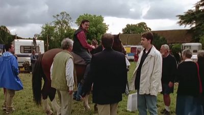 Big race, three o'clock, Inspector.
Put a fiver on us. - Midsomer Murders