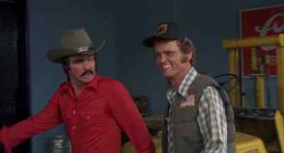 - Big town, ain't it?
- I wonder what they do for excitement. - Smokey and the Bandit