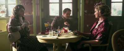 - Bihter... the washroom?
- Just there on the left. - Bihter: A Forbidden Passion