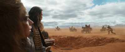 [biker] Come on, piggy!
Get up. Get up! - Furiosa: A Mad Max Saga