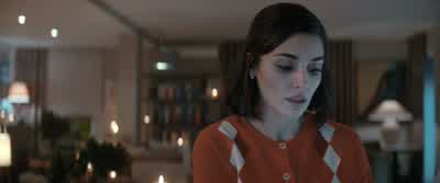 Bilge Hanım, çok çalışıyorsunuz. - Two Worlds One Wish