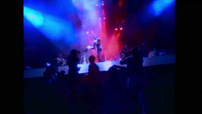 ♪ Billie Jean is not my lover ♪ - Thriller 40