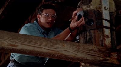 -BILLY: IS THERE ENOUGH LIGHT? - Baywatch