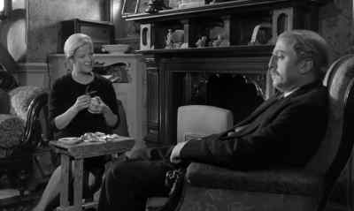 Billy look at me. - Seance on a Wet Afternoon
