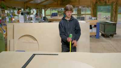 Billy's made his way to the
semifinal - Handmade: Britain's Best Woodworker