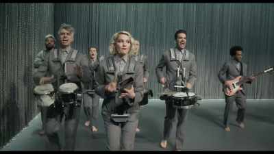 ♪ Bim blassa glallassasa zimbrabim - David Byrne's American Utopia