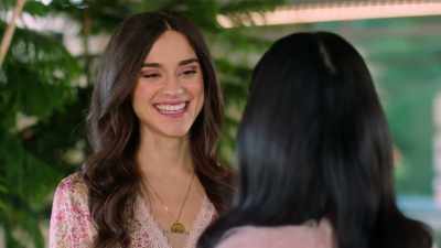 - Bine.
- Ne vedem la birou. - Lease on Love