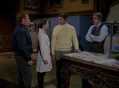 (BIONIC SOUND EFFECT) - The Six Million Dollar Man