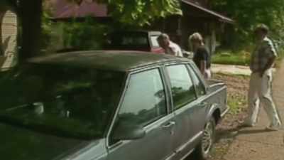 Birch: ROBERTS WAS A MAN
OF MEANS, - Hometown Homicide