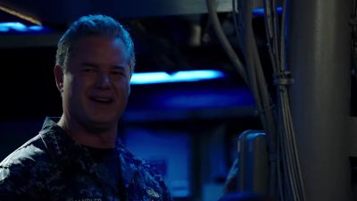 Bird is away. - The Last Ship