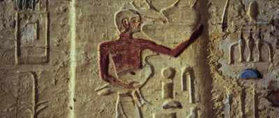 [bird clucking] - Secrets of the Saqqara Tomb