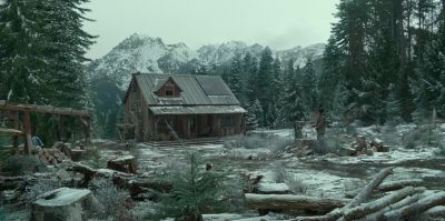 (bird squawking) - Jurassic World: Dominion