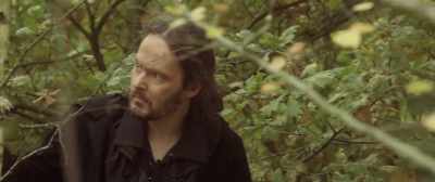 (birds chirping)
(door rattling) - The Highwayman