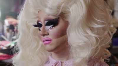 [BIRDS CHIRPING] - Trixie Mattel: Moving Parts