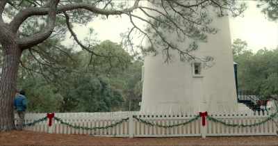 [birds chirping] - Christmas at Xander Point