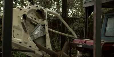 (birds chittering)
(crow squawking) - Amityville Scarecrow