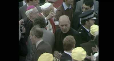 Bishop Marcinkus sees
this as a good way - Murder of God's Banker
