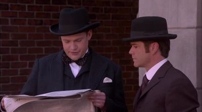 Bit of a step down from the front page. - Murdoch Mysteries