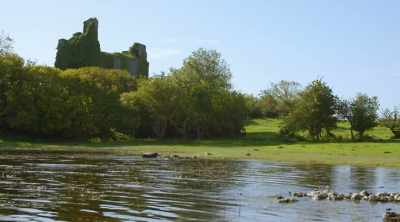 Bit of craic, a bit of fun, - World's Most Scenic River Journeys