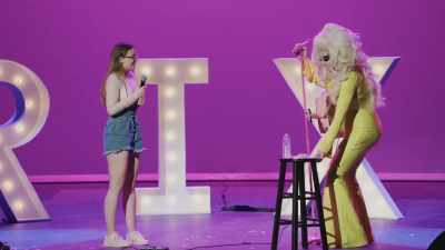 - Bitch, you-- - Trixie Mattel: Skinny Legend