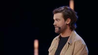 Bitten by another diabetic - Jack Whitehall: Settle Down