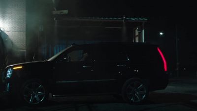 Black Escalade just pulled in. - Blue Bloods
