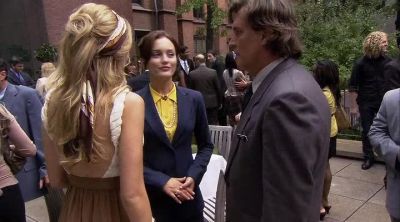 BLAIR,
WHAT THE HELL WAS THAT? - Gossip Girl
