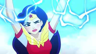 (BLASTERS HUMMING) - DC Super Hero Girls: Intergalactic Games
