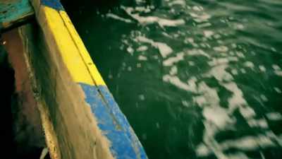 -[BLEEP]. DO I ROW?
-YEAH. - Expedition Mungo