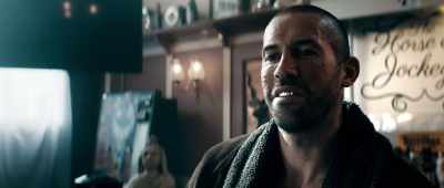 Bless him, I don't know
what I'd do without him. - Avengement