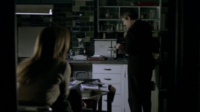 Blimey, that was quick.
I'll just pop down. - Sherlock