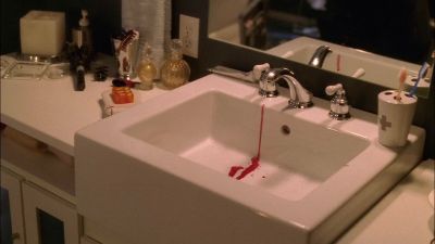 Blood in the sink. - CSI: Crime Scene Investigation