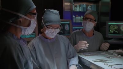 Blood pressure's dropping.
Heart rate's 120 and climbing. - Stargate SG-1