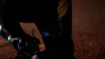 [blows landing]
[grunting] - The Flash
