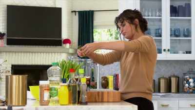 - [blows raspberry] - [laughs] - Selena + Chef