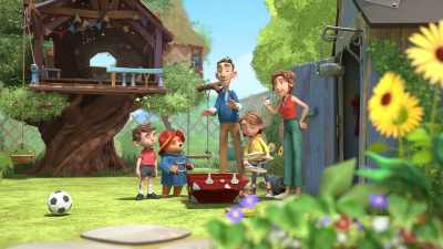 [blows whistle] - The Adventures of Paddington