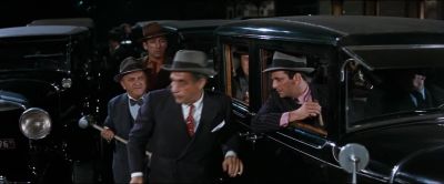 Blue Jaw Yeah boss - Robin and the 7 Hoods