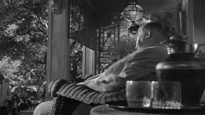 - Boatright, hurry up!
- Yes, sir. - Flamingo Road
