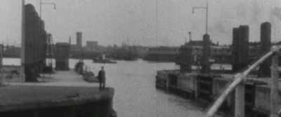 Boats by the hundreds, - Three Day Millionaire