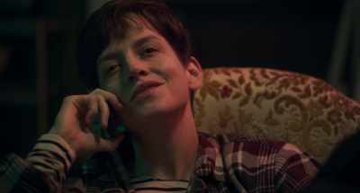 - [Bob] (chuckling) Would
you like to hear a secret? - Trader