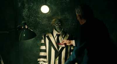 -"Bob"?
- Mmm? - Beetlejuice Beetlejuice