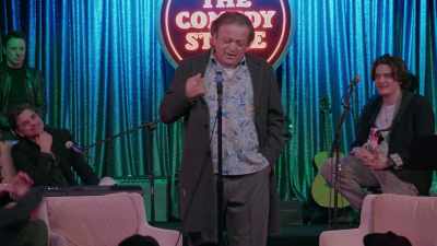 Bob stuck up for me,
he said we only had-- [sobs] - Dirty Daddy: The Bob Saget Tribute