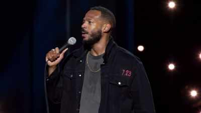 Bobby Brown crack finger black. - Marlon Wayans: You Know What It Is