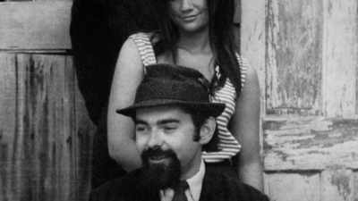 Bobby introduced me
to a really good guitar player - Linda Ronstadt: The Sound of My Voice