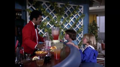 Bobby: Isaac! There's a man
killing a lady! - The Love Boat