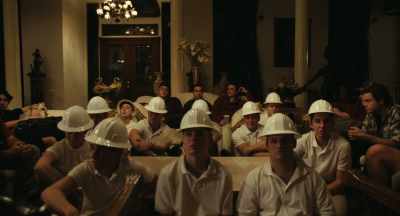 Bobby, Tom, Bayne, Connor.
Grab some drinks, follow me. - The Line