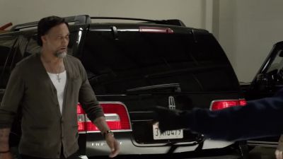 Bobby's in the truck. - Sons of Anarchy